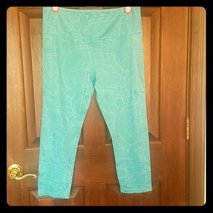 CVG Zenergy capri leggings